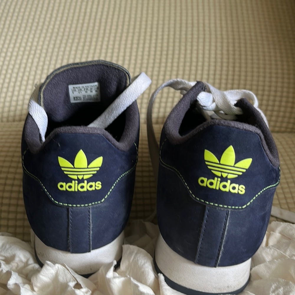 Adidas Samoa classic shoe